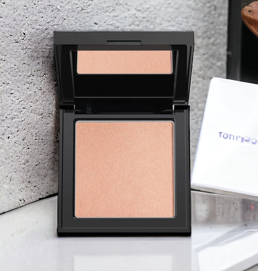Candlelight Ultra Glow Powder Highlighter Magical