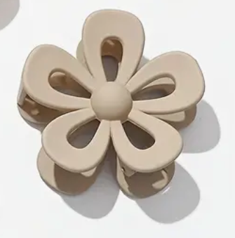 Hollow Petal Flower Claw Clips